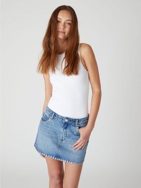 Blank NYC NWT Rose Garden studded Denim Mini Skirt- Blue